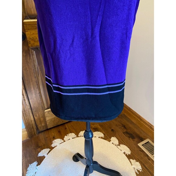 Women’s  Sweater Deep Purple & Black Lightweight Sleeveless Dressy Rounded Neck - Picture 9 of 10